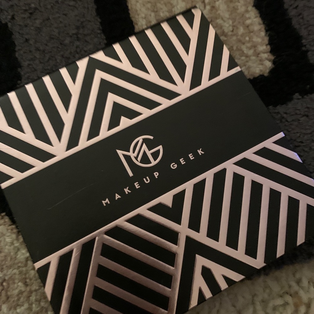 Makeup Geek Manny MUA Palette